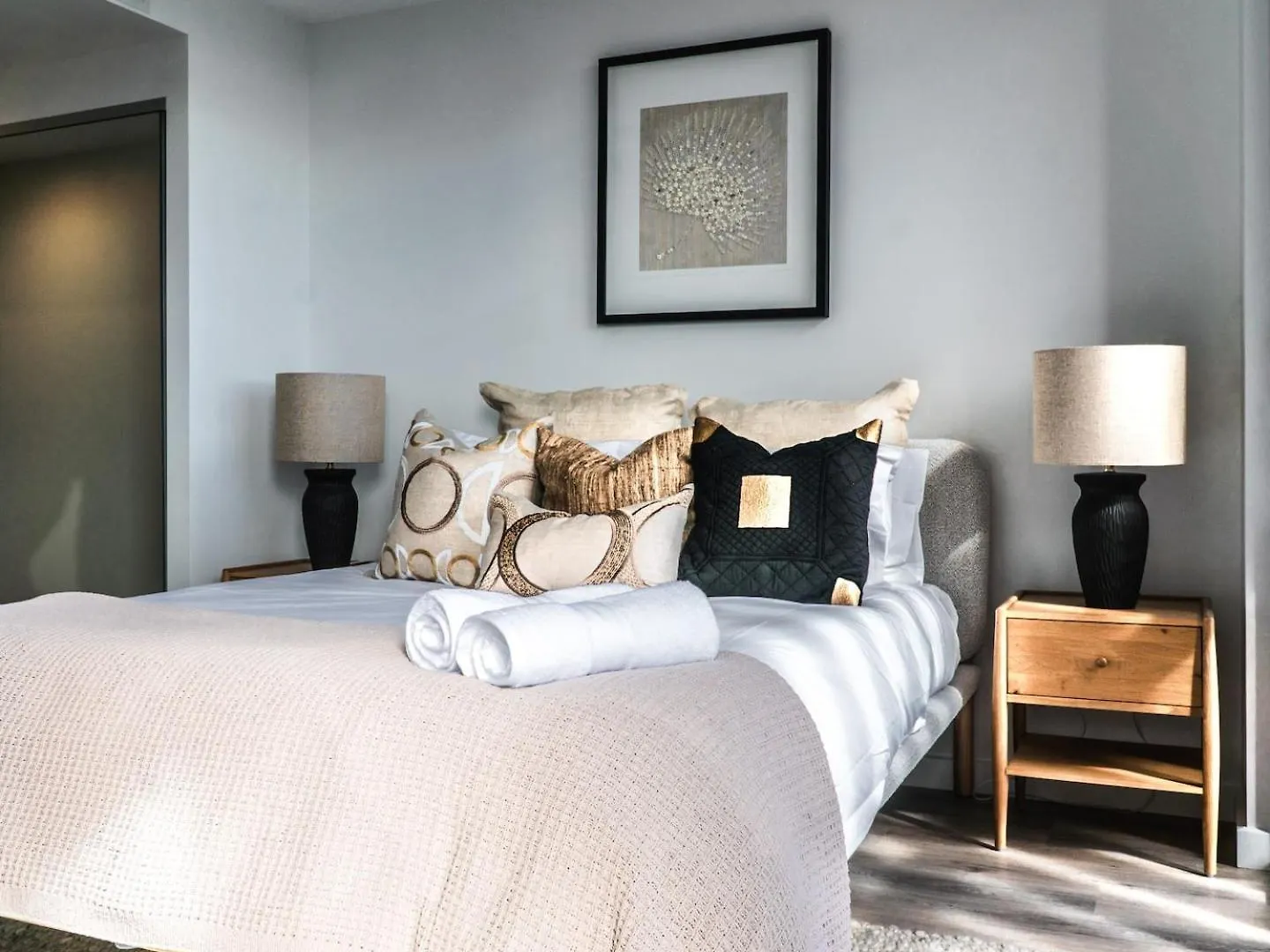 Apartment New! Coastal Elegance At Palm Beach Gold Coast